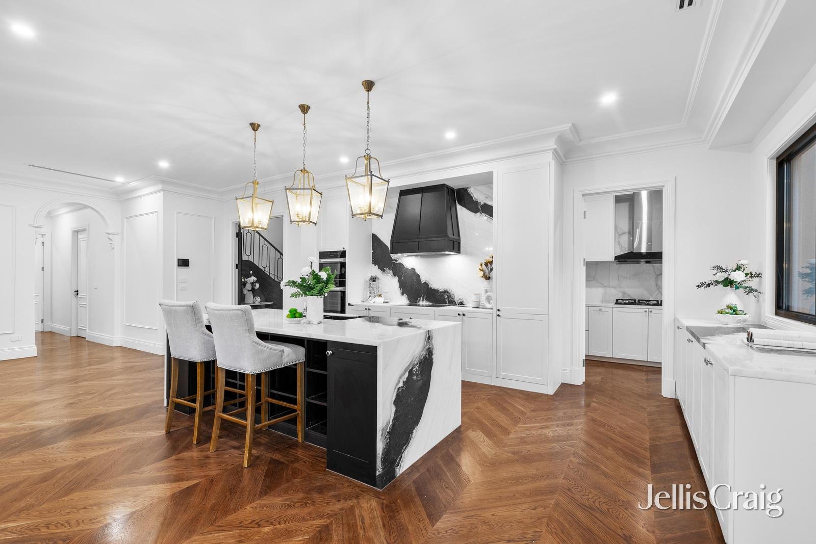 25 Shepherd Road, Glen Waverley image 5