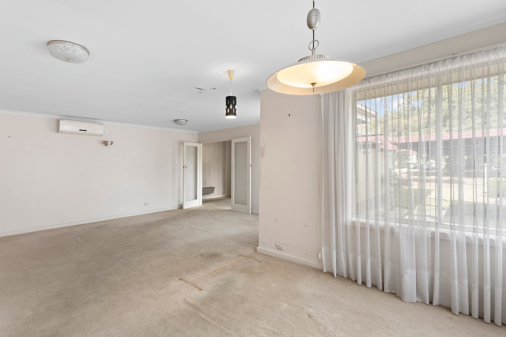 Property Gallery Thumbnail 11