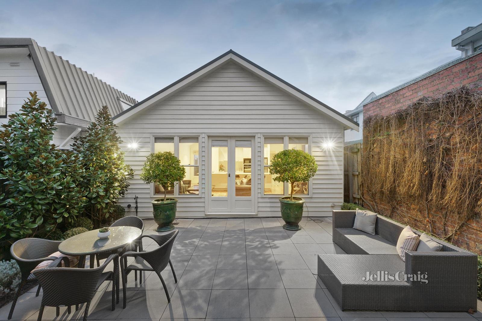 25 St Johns Avenue, Camberwell image 6