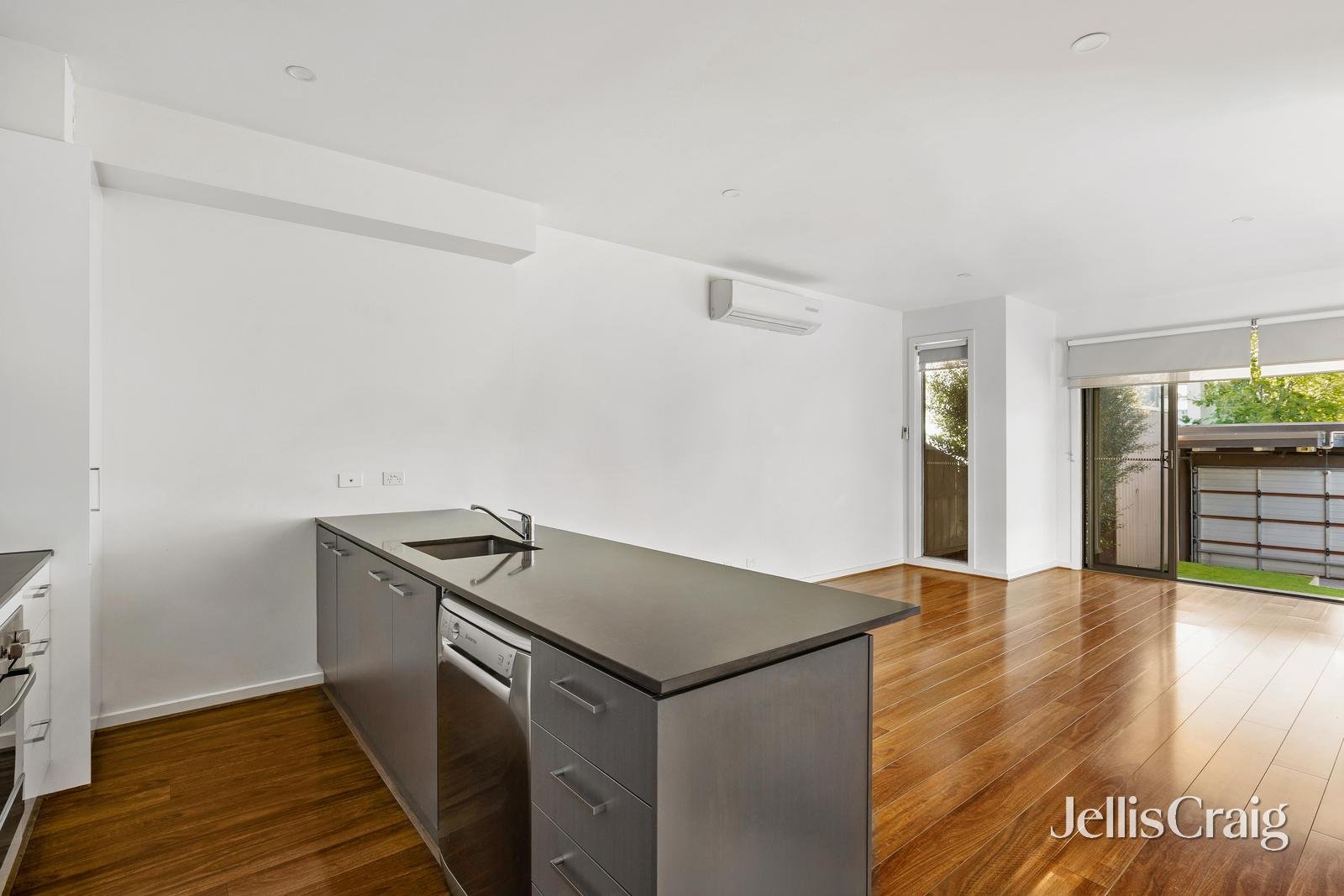 25 Stellar Place, Bundoora image 3