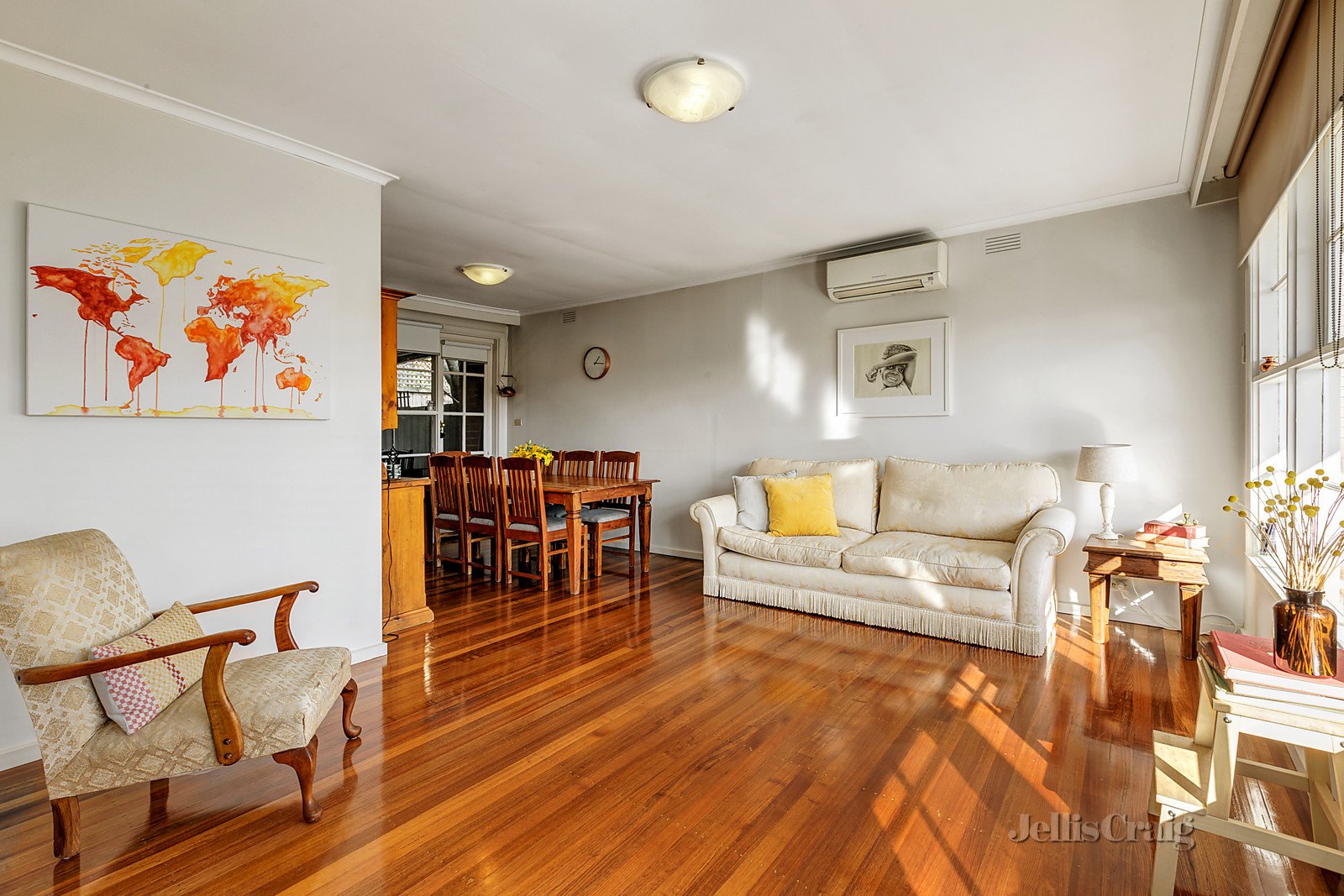 2/5 Stornoway Road, Camberwell image 1