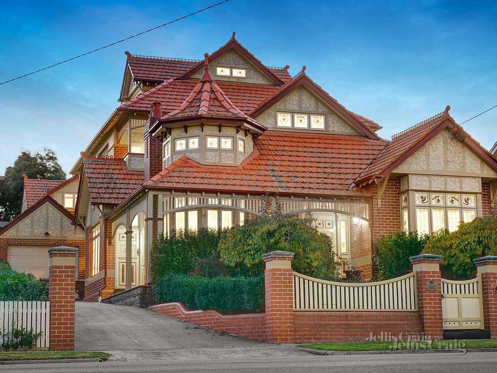 25 Stuart Street, Moonee Ponds
- Print Image 1
