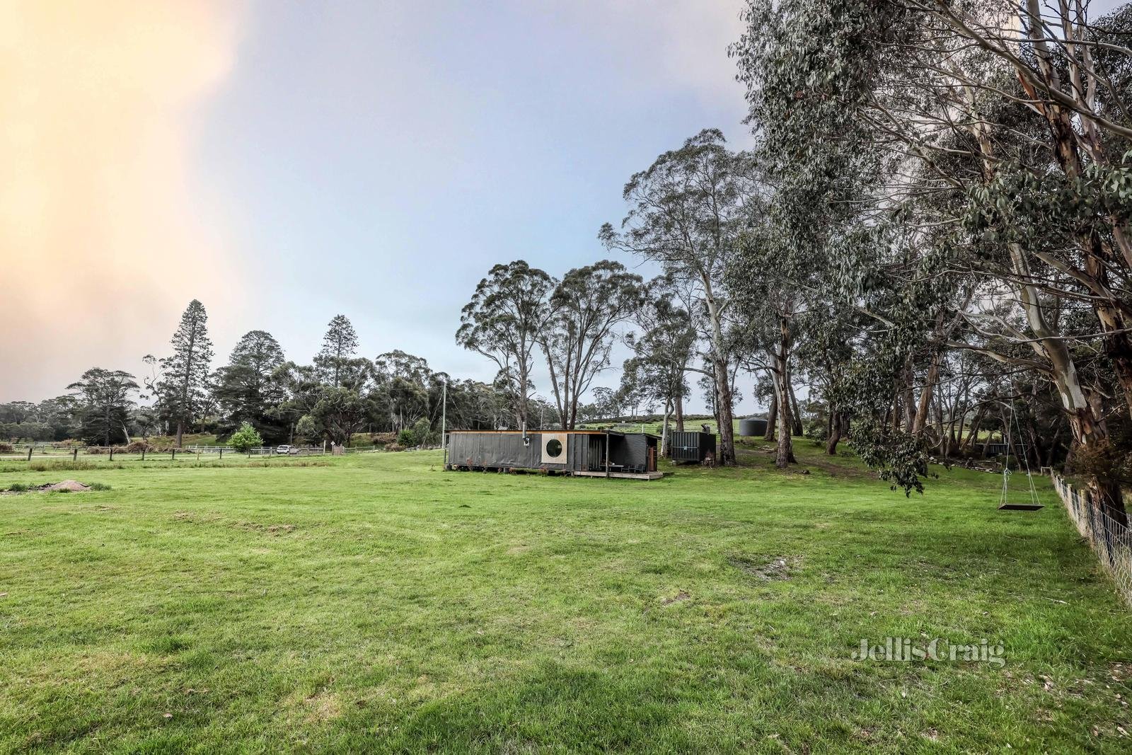 25 Suttons Lane, Glenlyon image 17