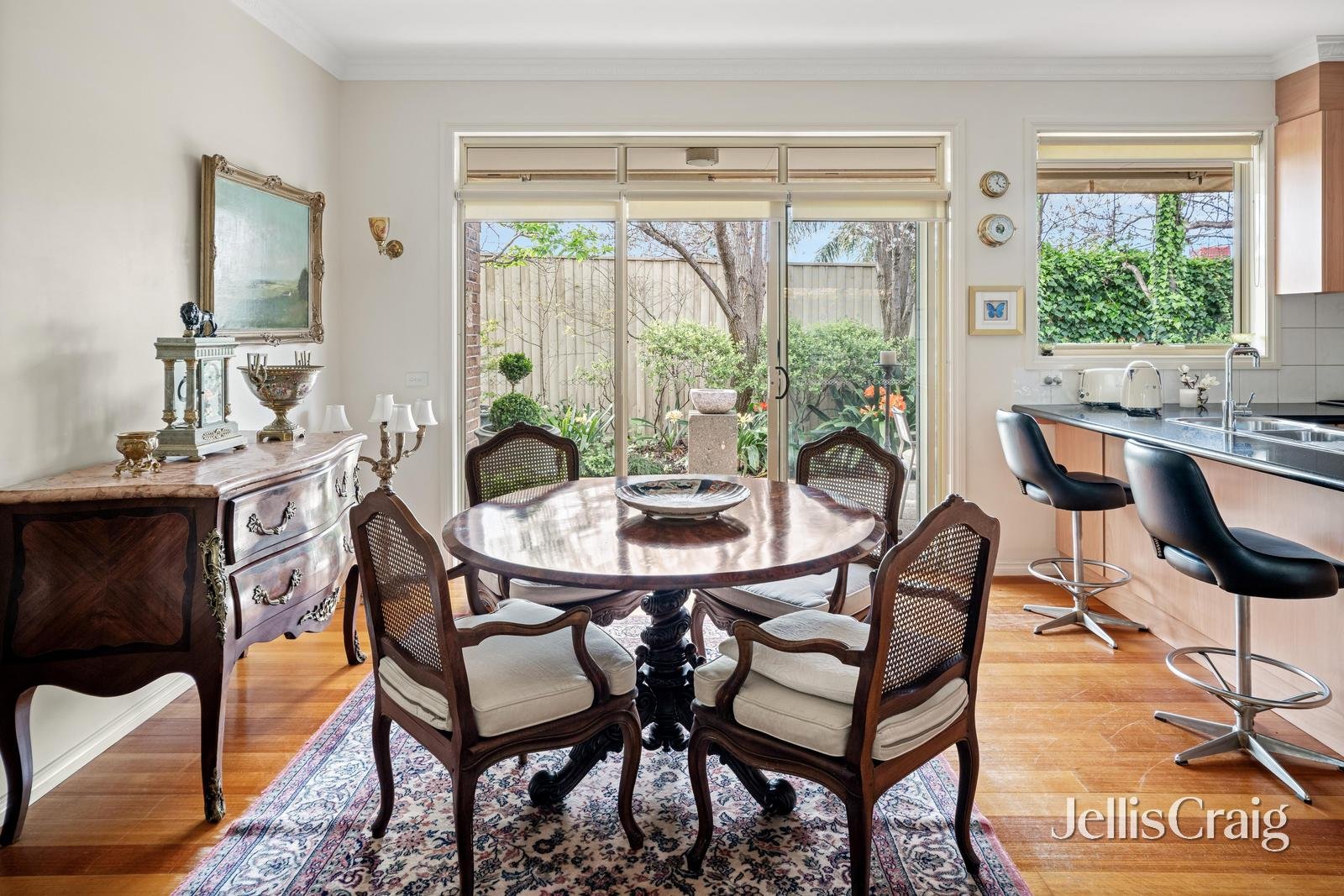 25 Sycamore Avenue, Mentone image 6