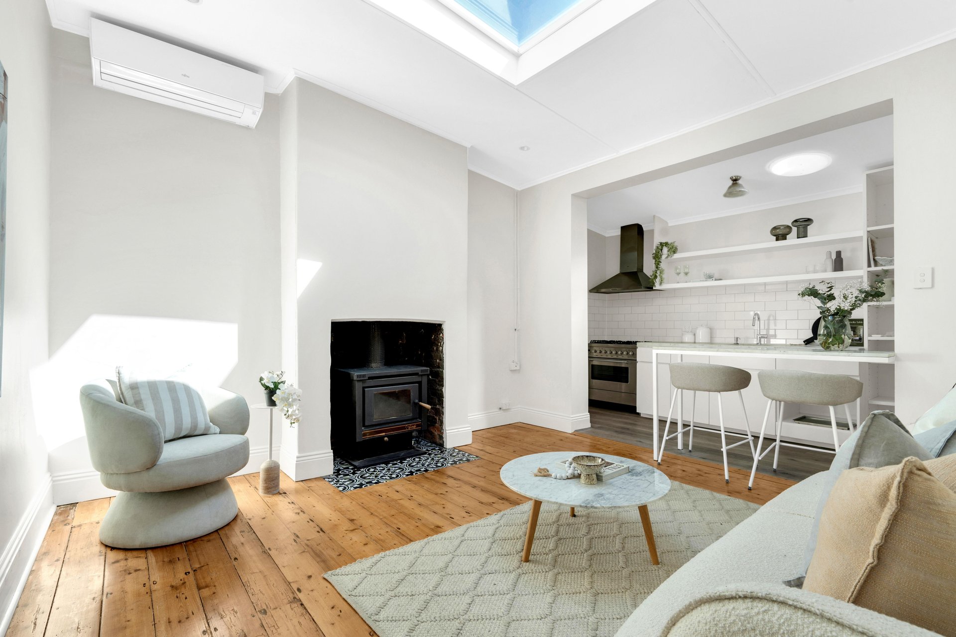 Property Gallery Thumbnail 2