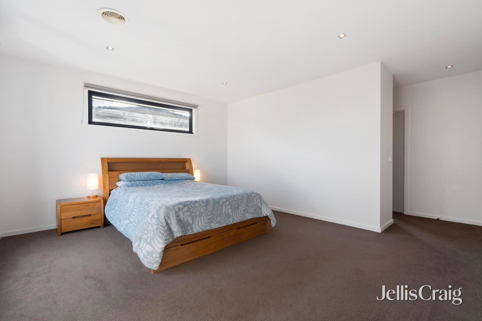 2/5 Talford Street, Doncaster&nbsp;East image 8