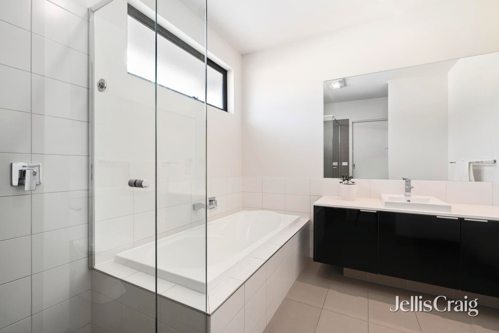 2/5 Talford Street, Doncaster&nbsp;East image 11