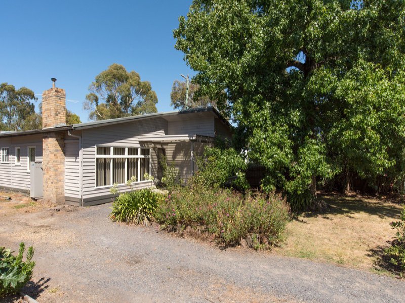 25 Tennyson Avenue, Kilsyth image 1