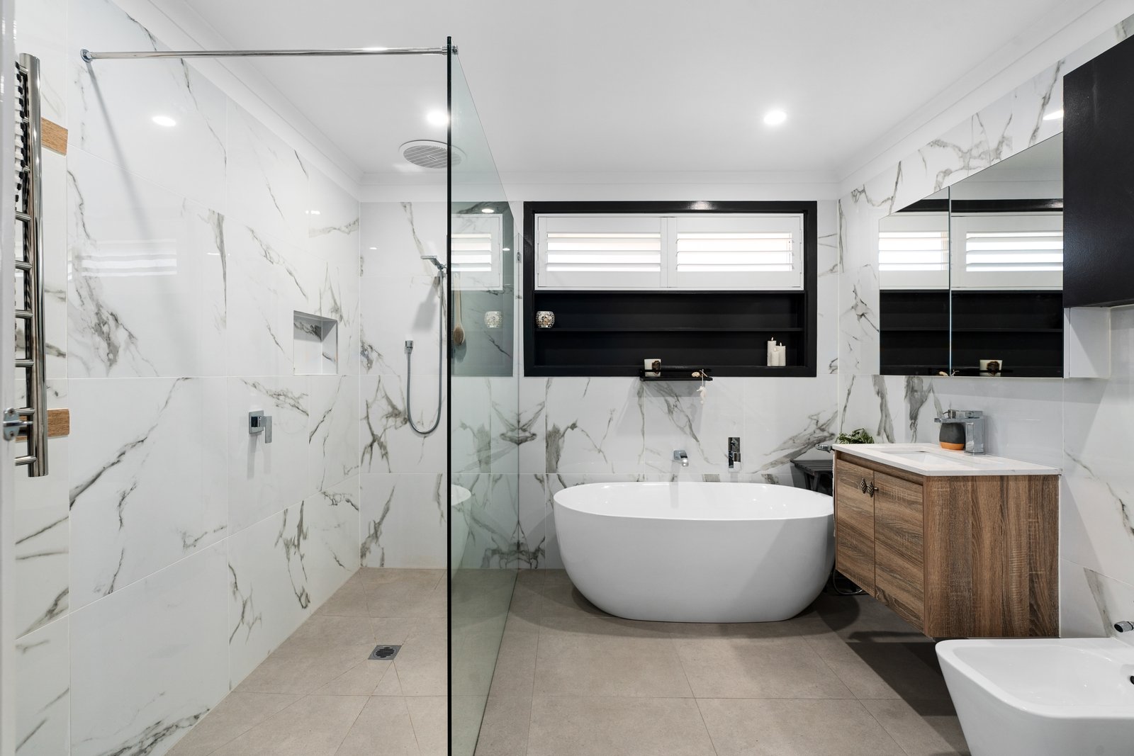 Property Gallery Thumbnail 8