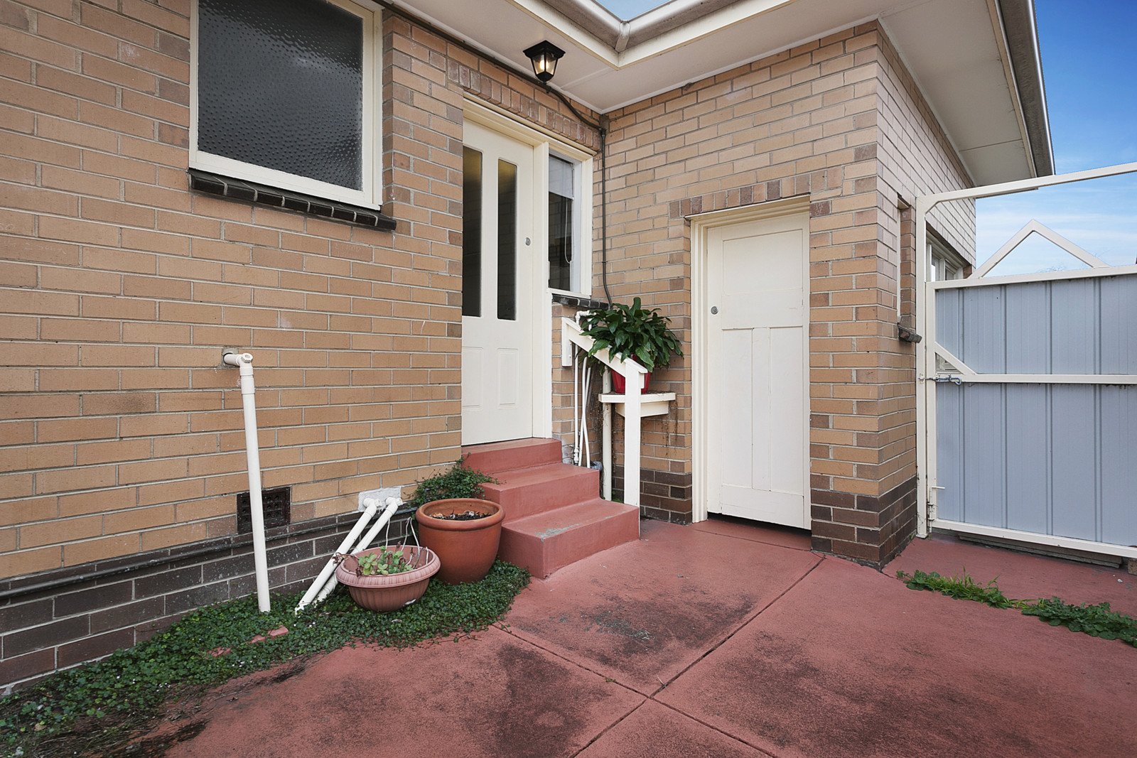 2/5 Thistle Street, Essendon image 6