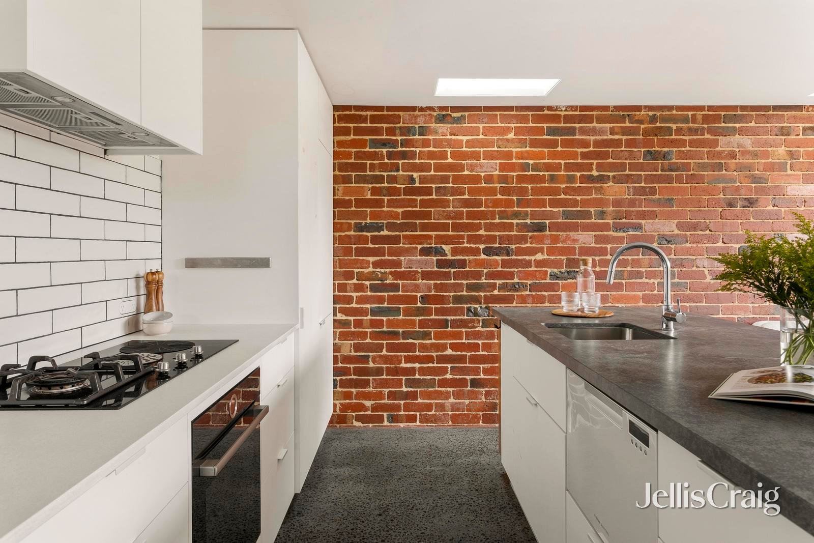 25 Thomson Street, Northcote image 4