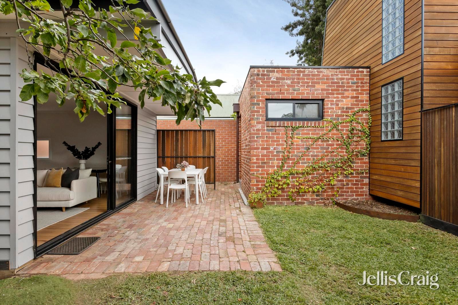 25 Thomson Street, Northcote image 5
