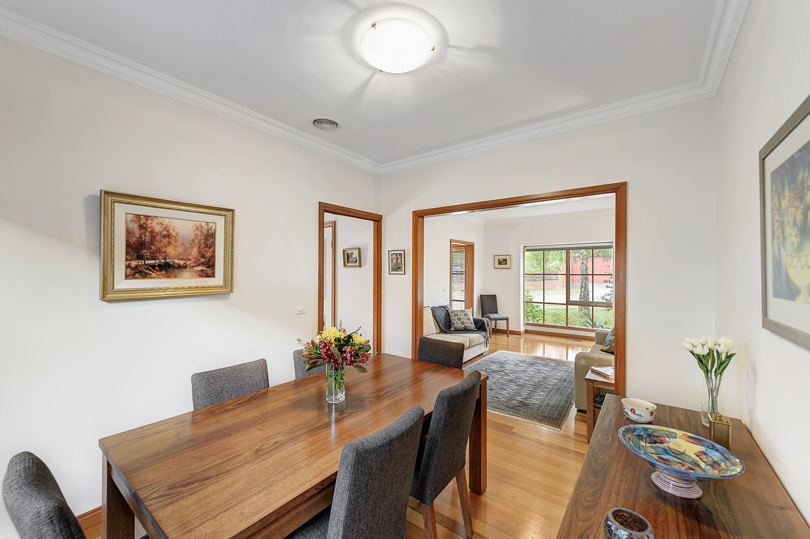 2/5 Tower Road, Balwyn North image 3