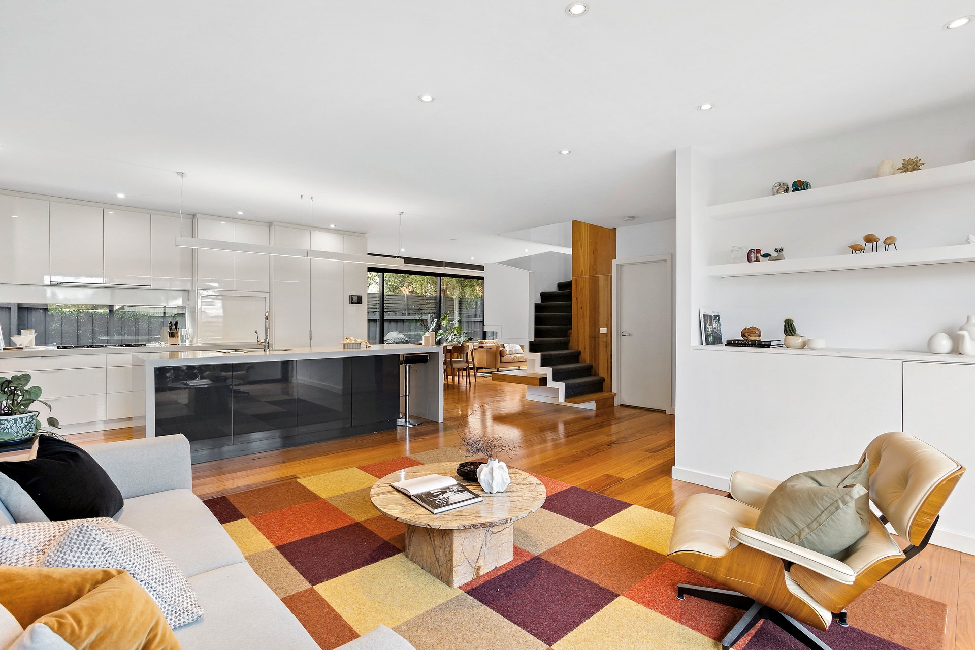 Property Gallery Thumbnail 3