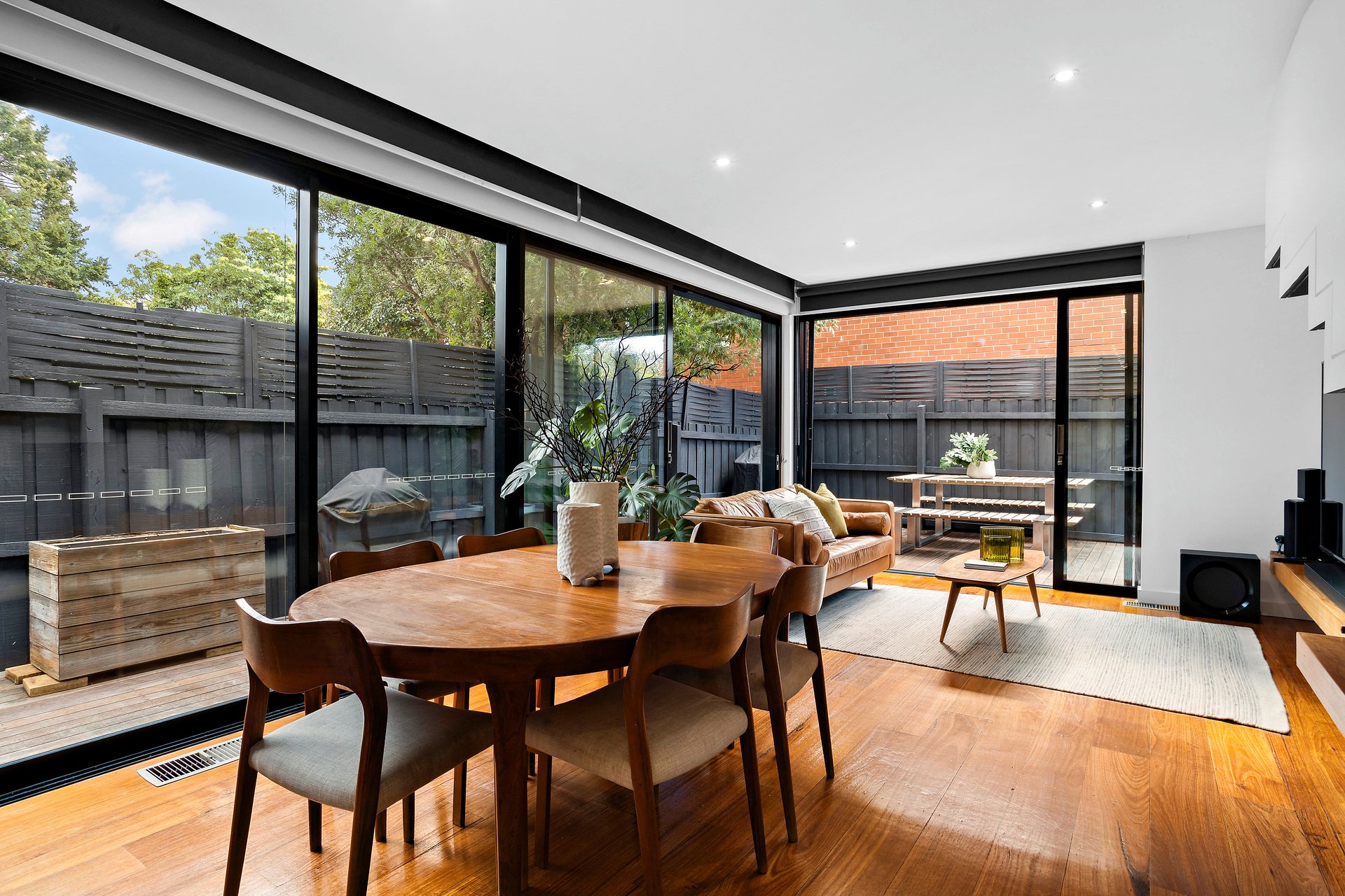 Property Gallery Thumbnail 8