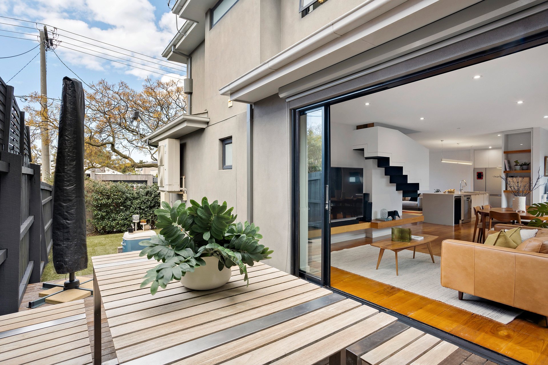Property Gallery Thumbnail 9