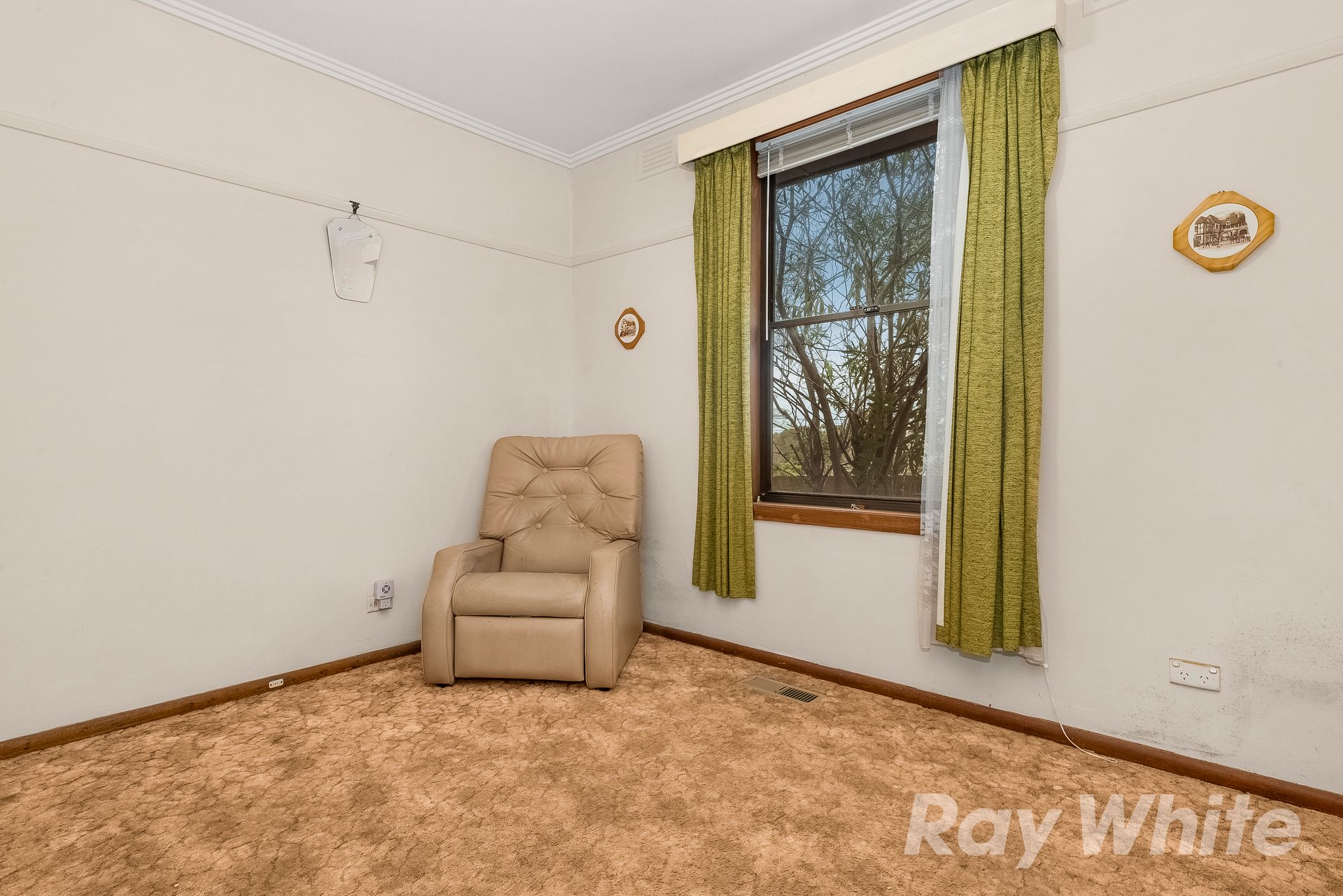 25 Walter Street, Glen Waverley image 8