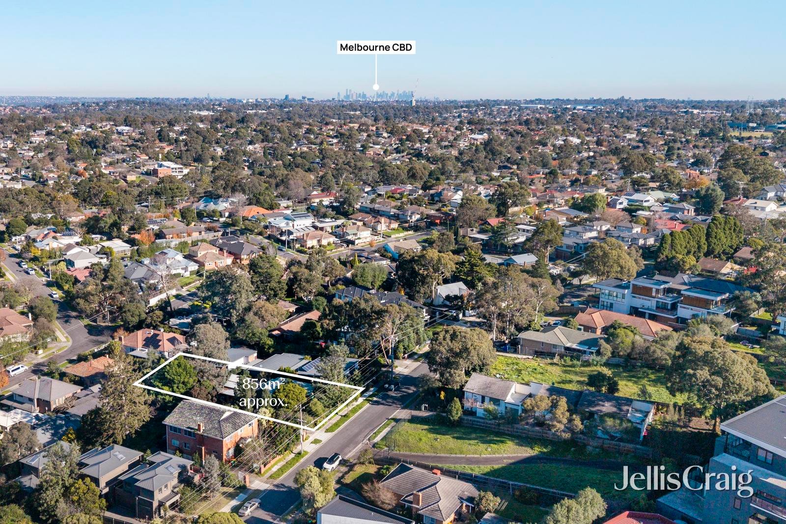 25 Warwick Road, Greensborough image 4