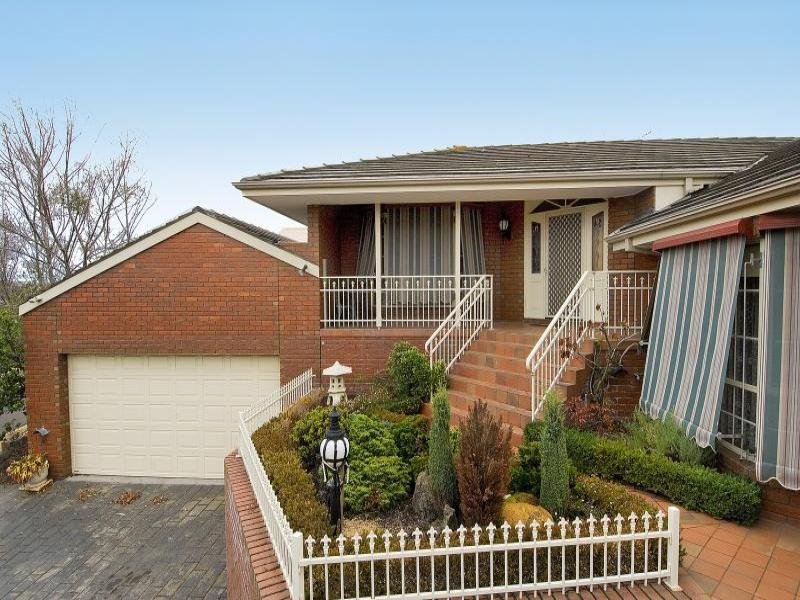 25 Waurnvale Drive, Belmont image 1