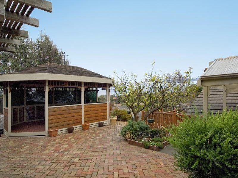 25 Waurnvale Drive, Belmont image 7