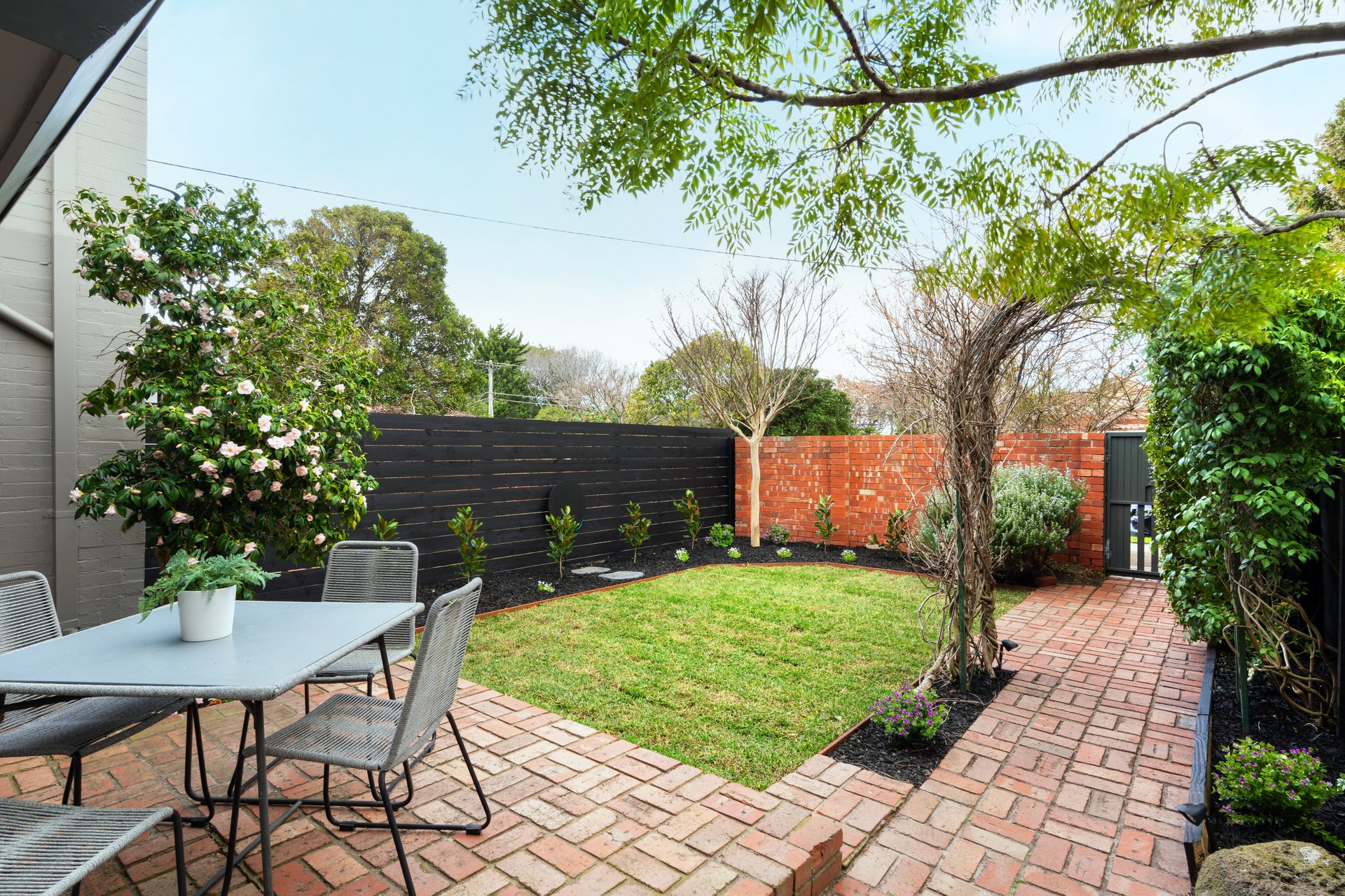 2/5 Webb Street, Brighton image 13