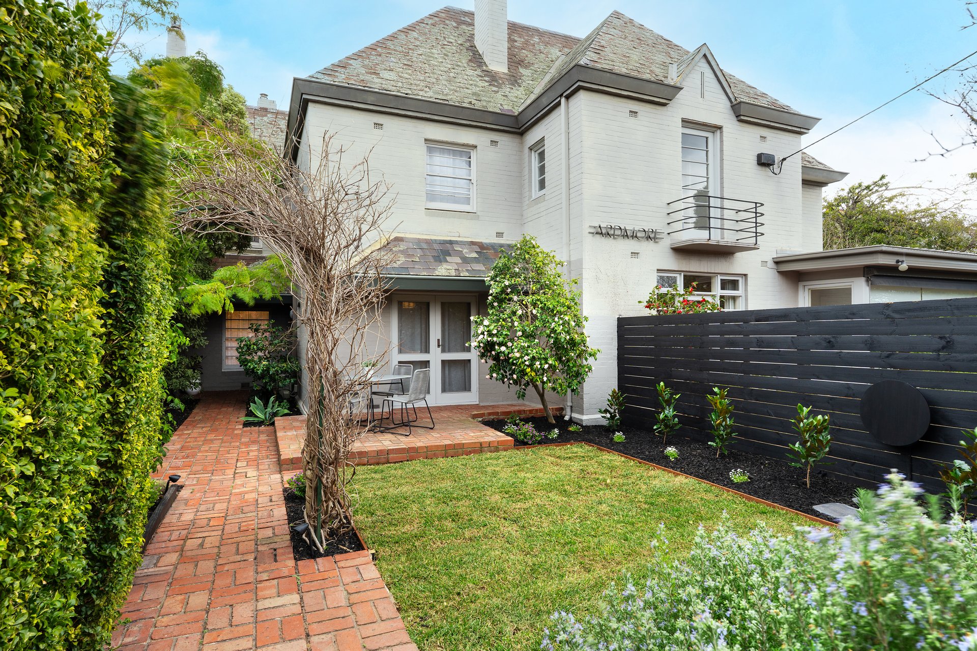 2/5 Webb Street, Brighton image 3