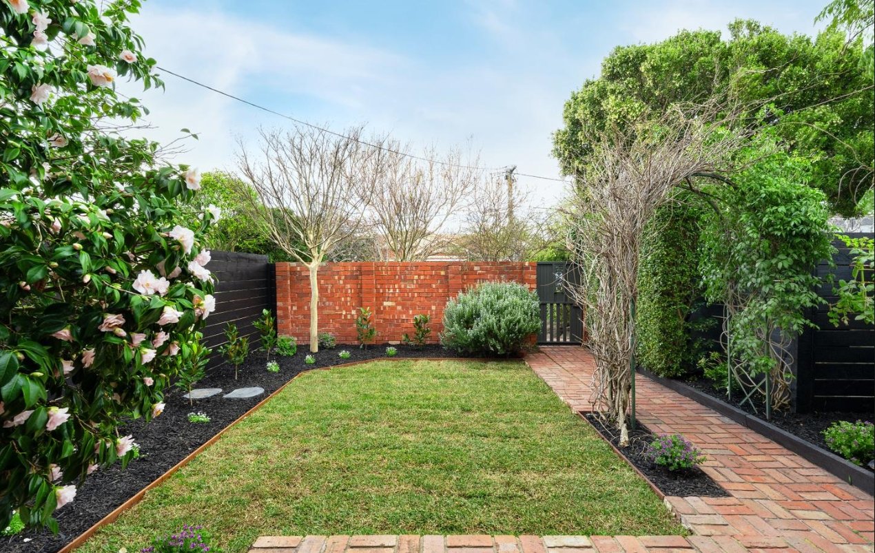 2/5 Webb Street, Brighton image 12