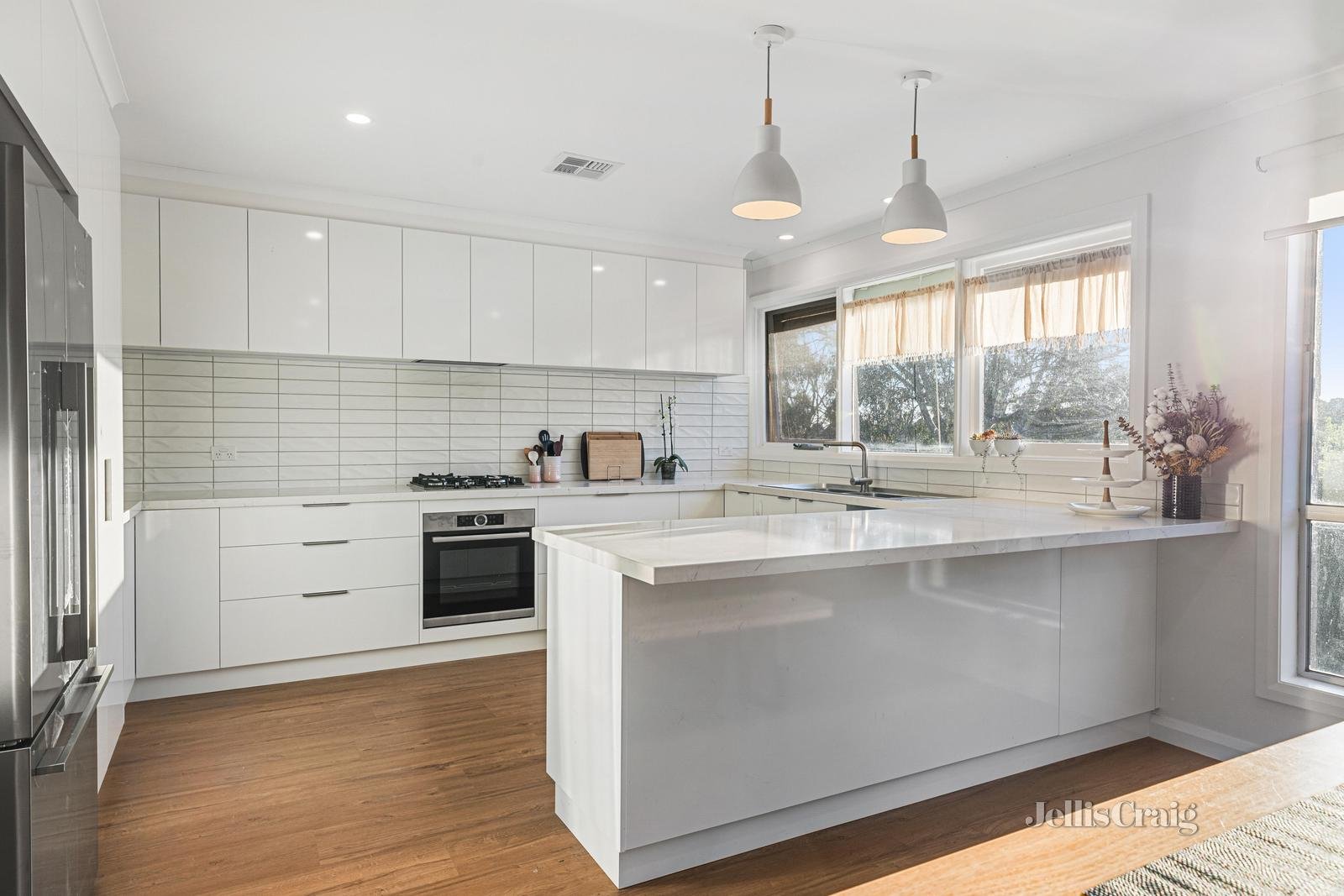 25 Wetherby Road, Doncaster image 2