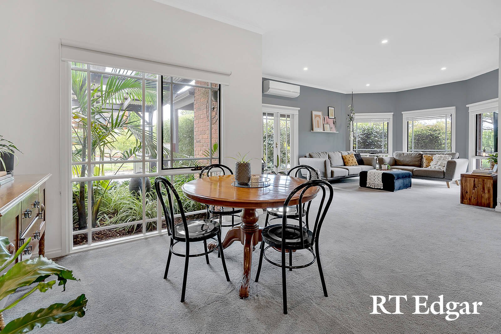 Property Gallery Thumbnail 11