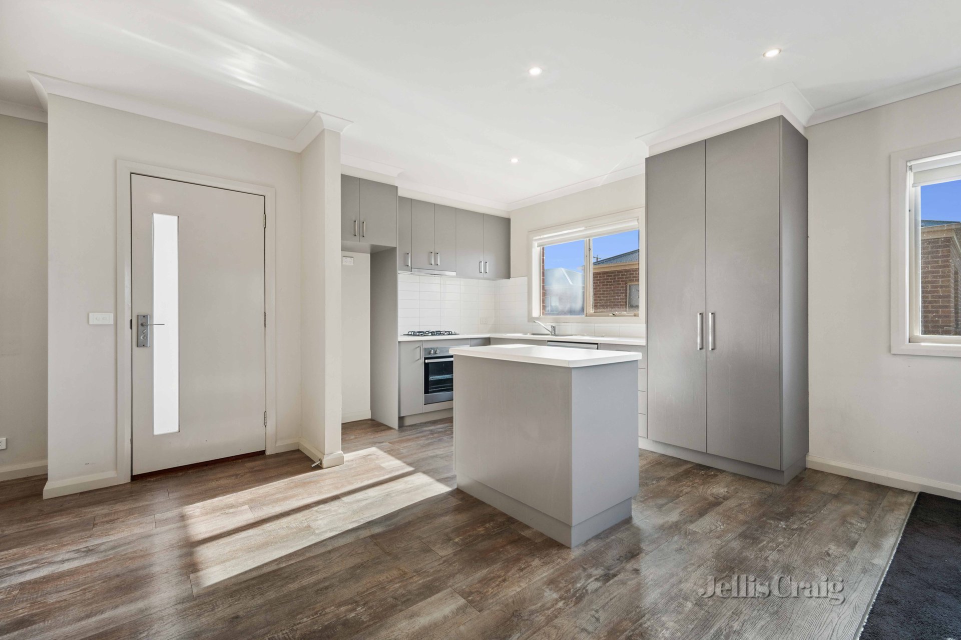 2/5 Whitehorse Road, Mount Clear image 3