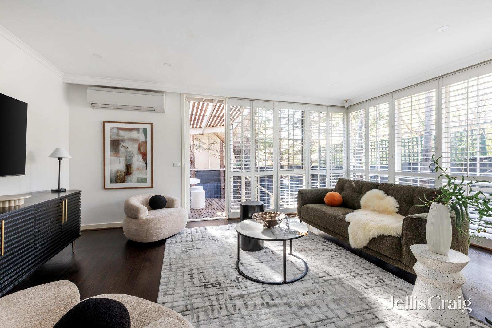 25 Willsmere Road, Kew image 2