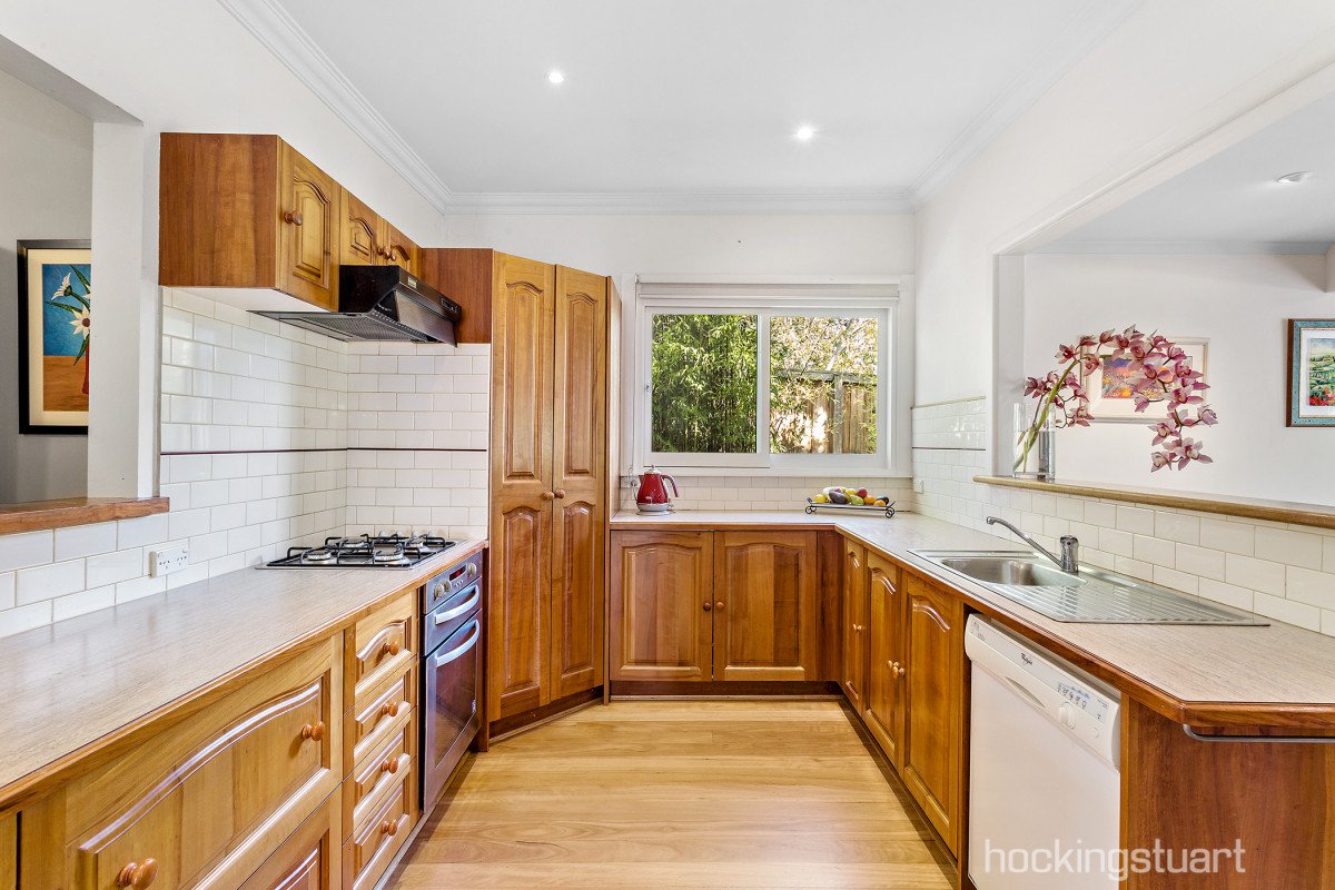 25 Woodhouse Grove, Box Hill North image 8