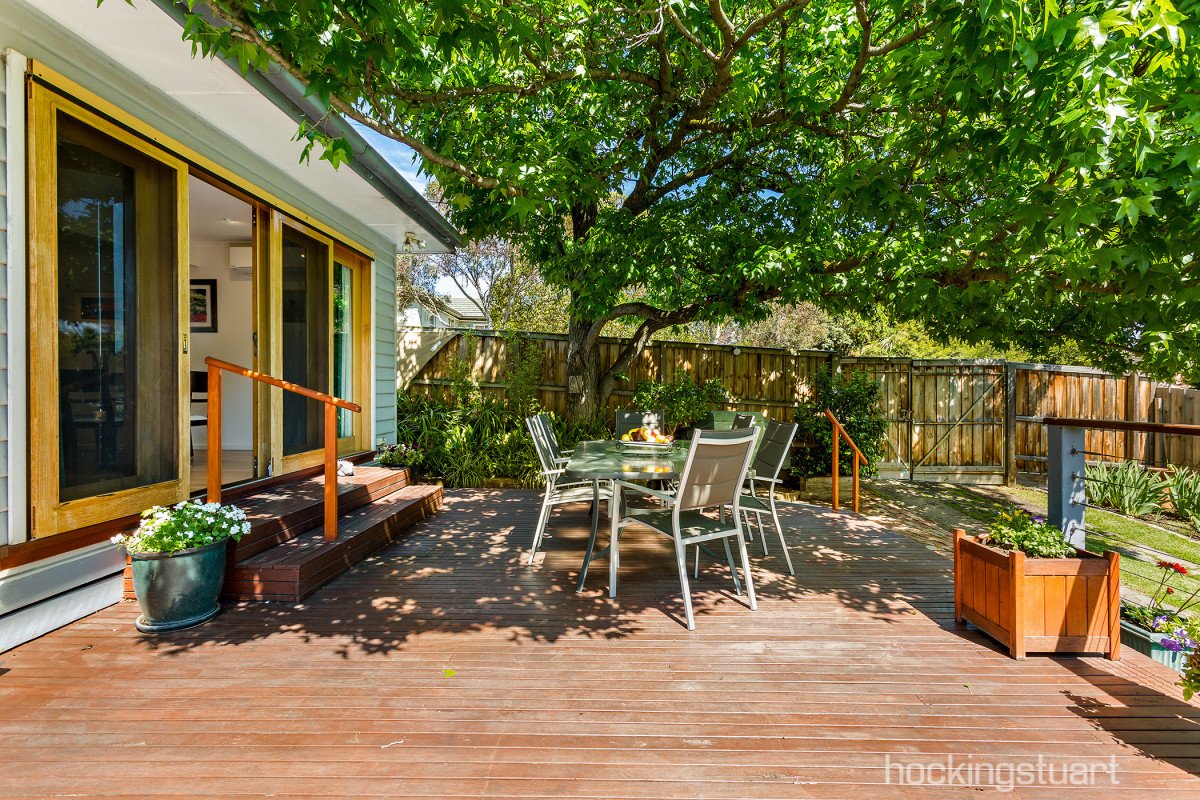 25 Woodhouse Grove, Box Hill North image 12