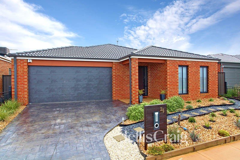 25 Wylie Way, Point Cook image 1