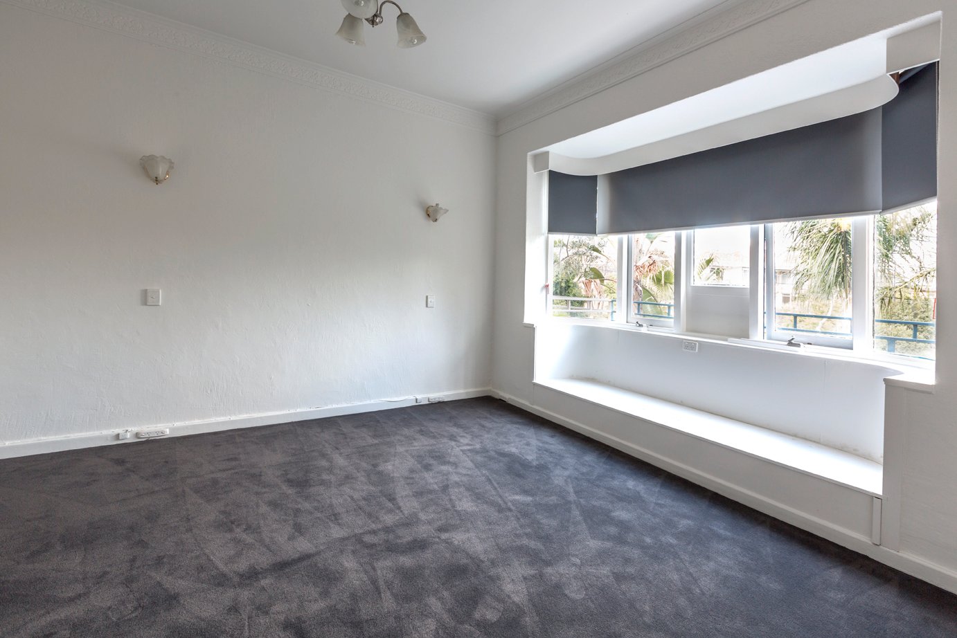 Property Gallery Thumbnail 6