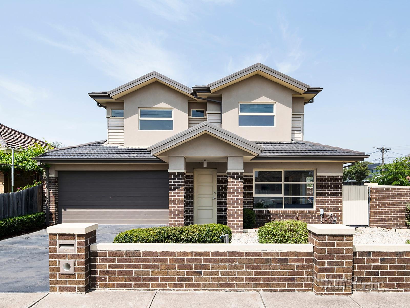 250 Clarendon Street, Thornbury
- Print Image 1