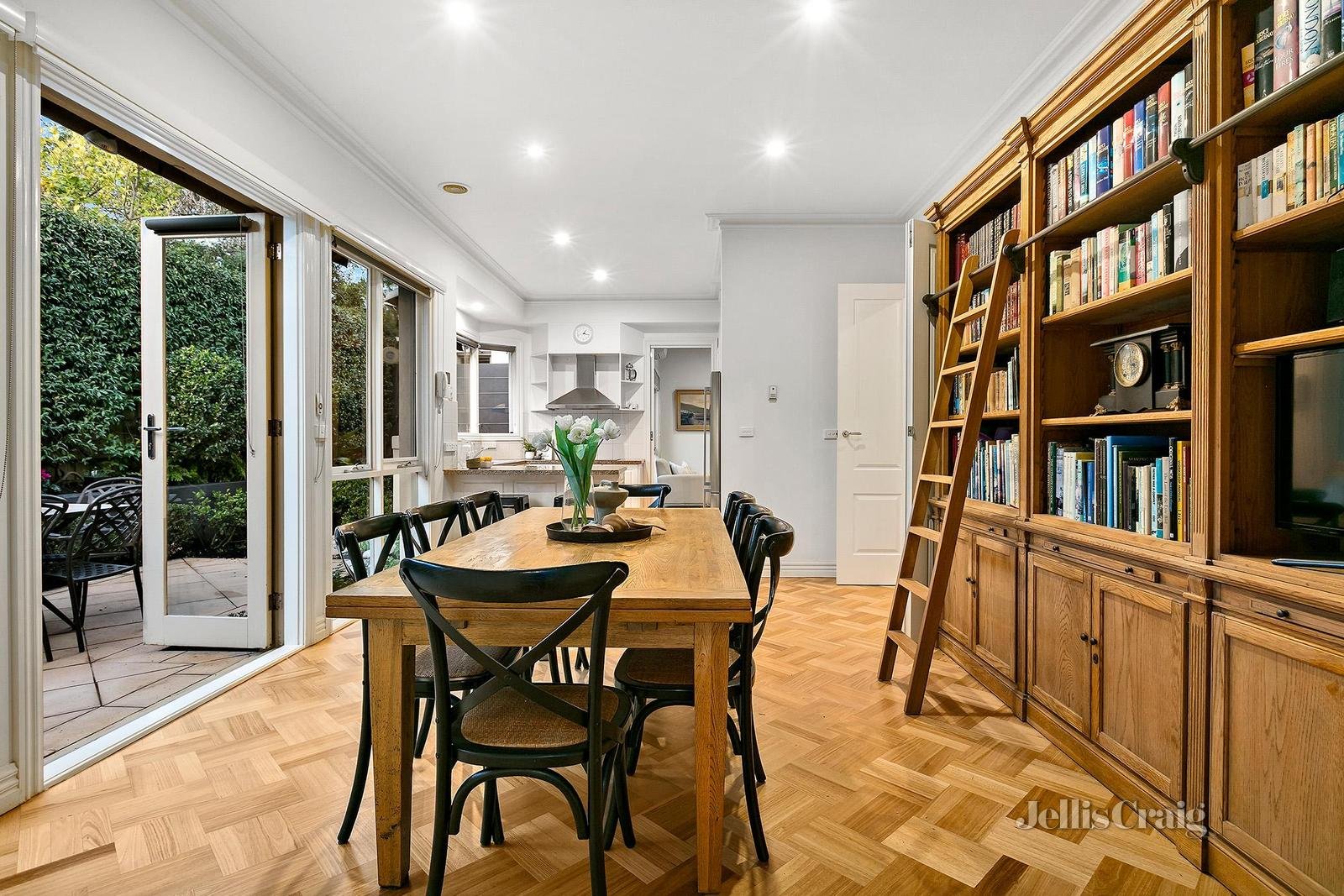 2/50 Davis Street, Kew image 5