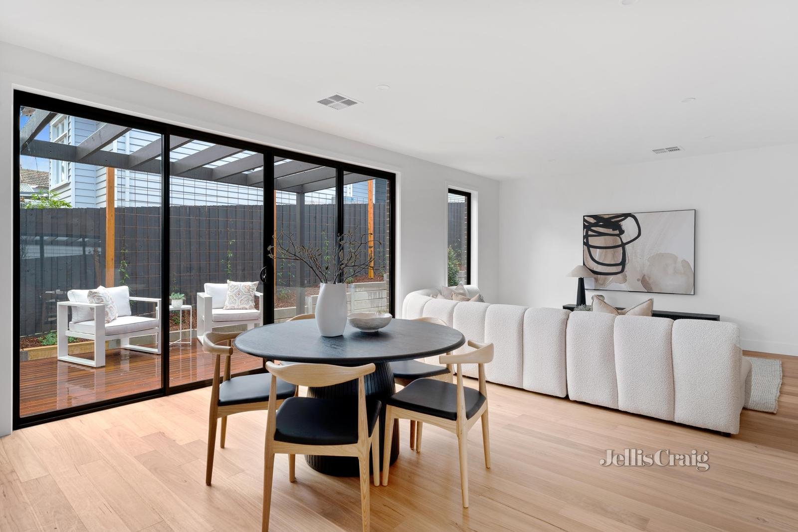2/50 Kelvin Avenue, Montmorency image 4