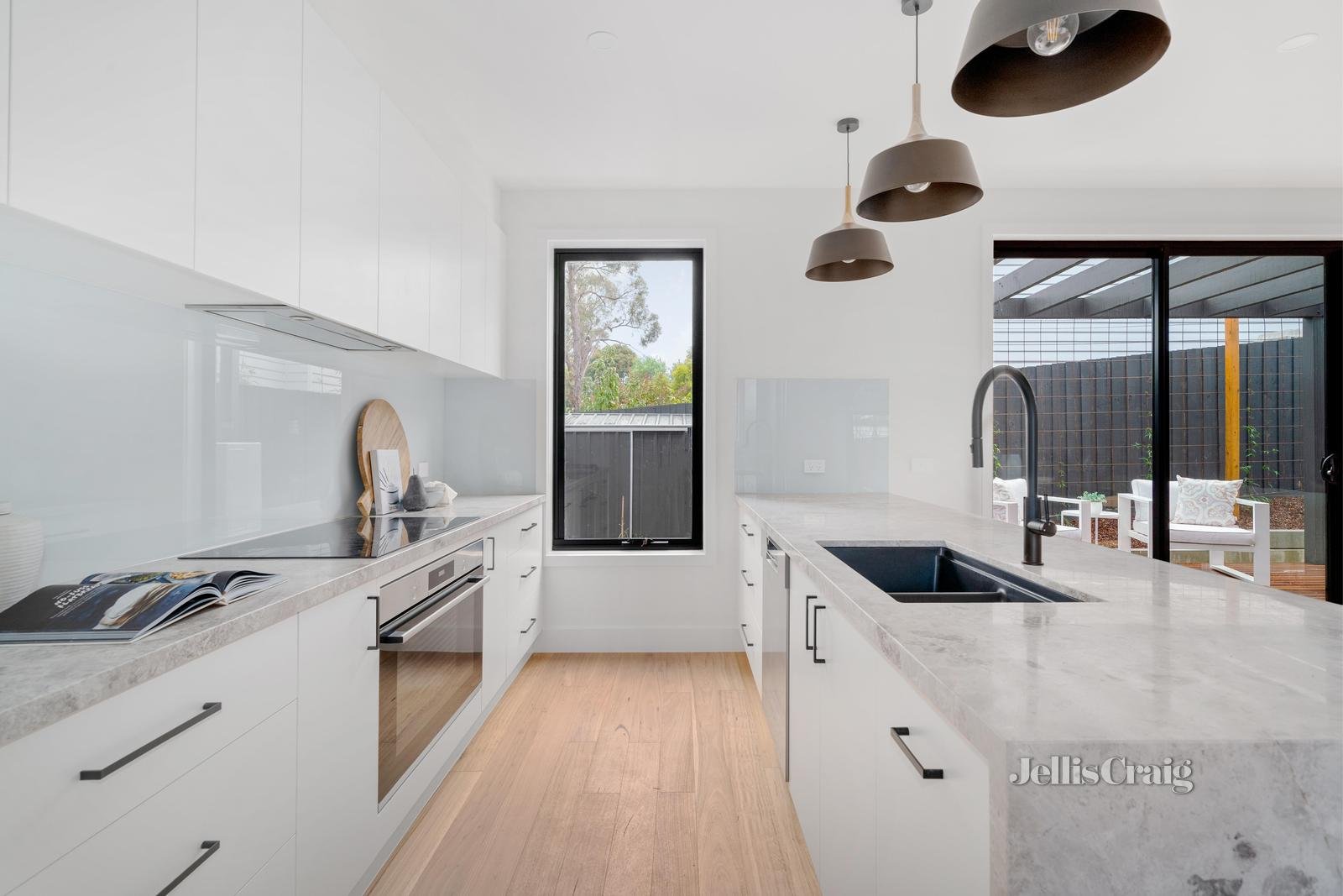 2/50 Kelvin Avenue, Montmorency image 6