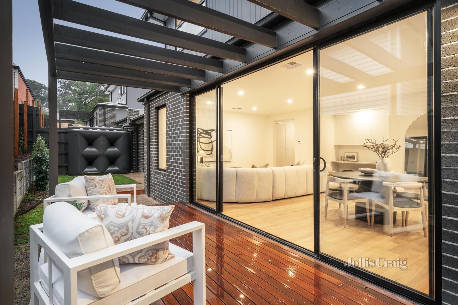 2/50 Kelvin Avenue, Montmorency image 14