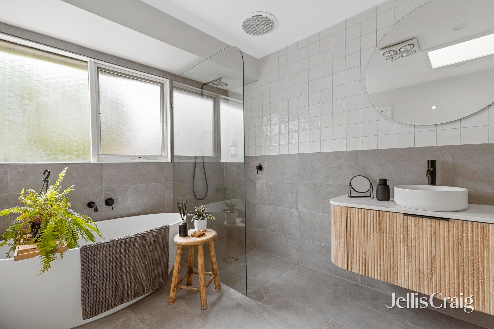 2/50 Luck Street, Eltham image 10