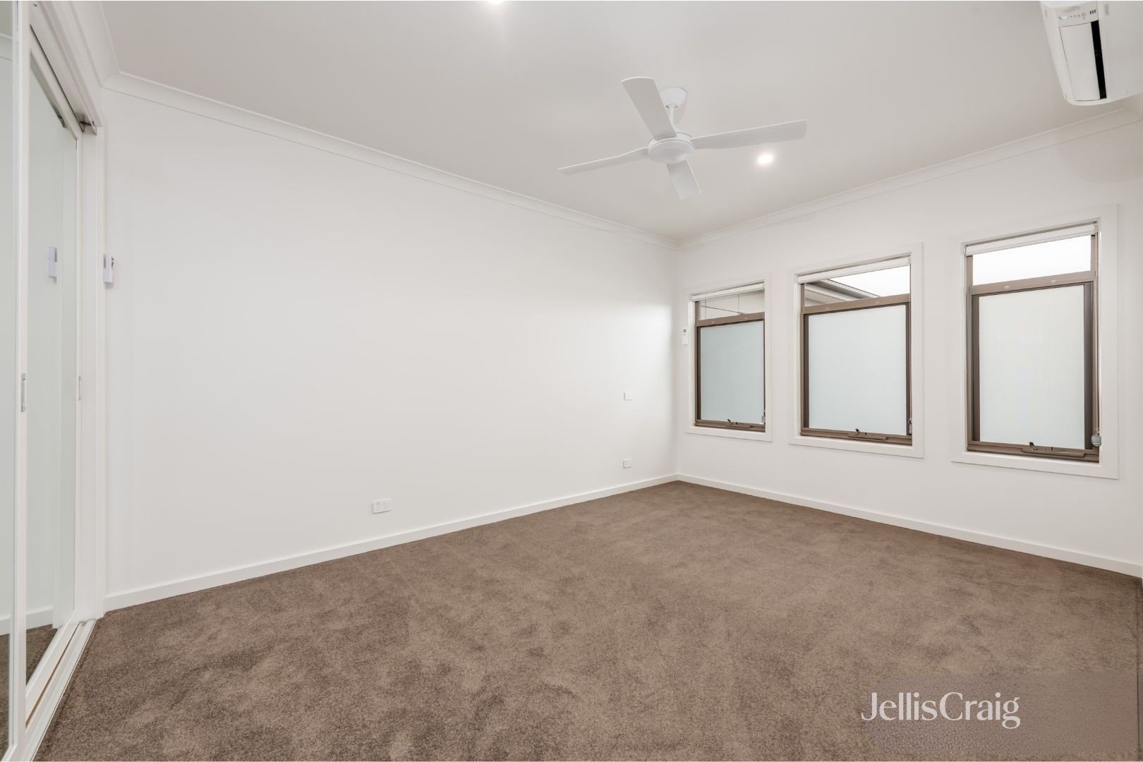 2/50 Pardy Street, Pascoe Vale image 3