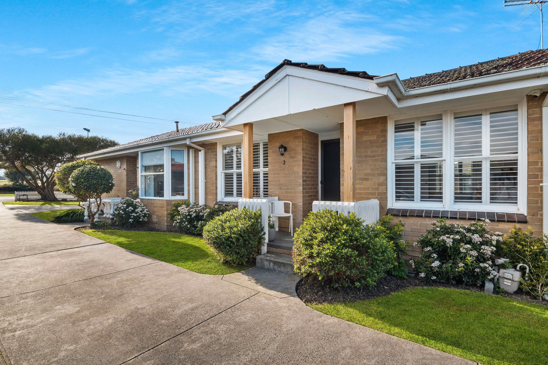 Property Gallery Thumbnail 6