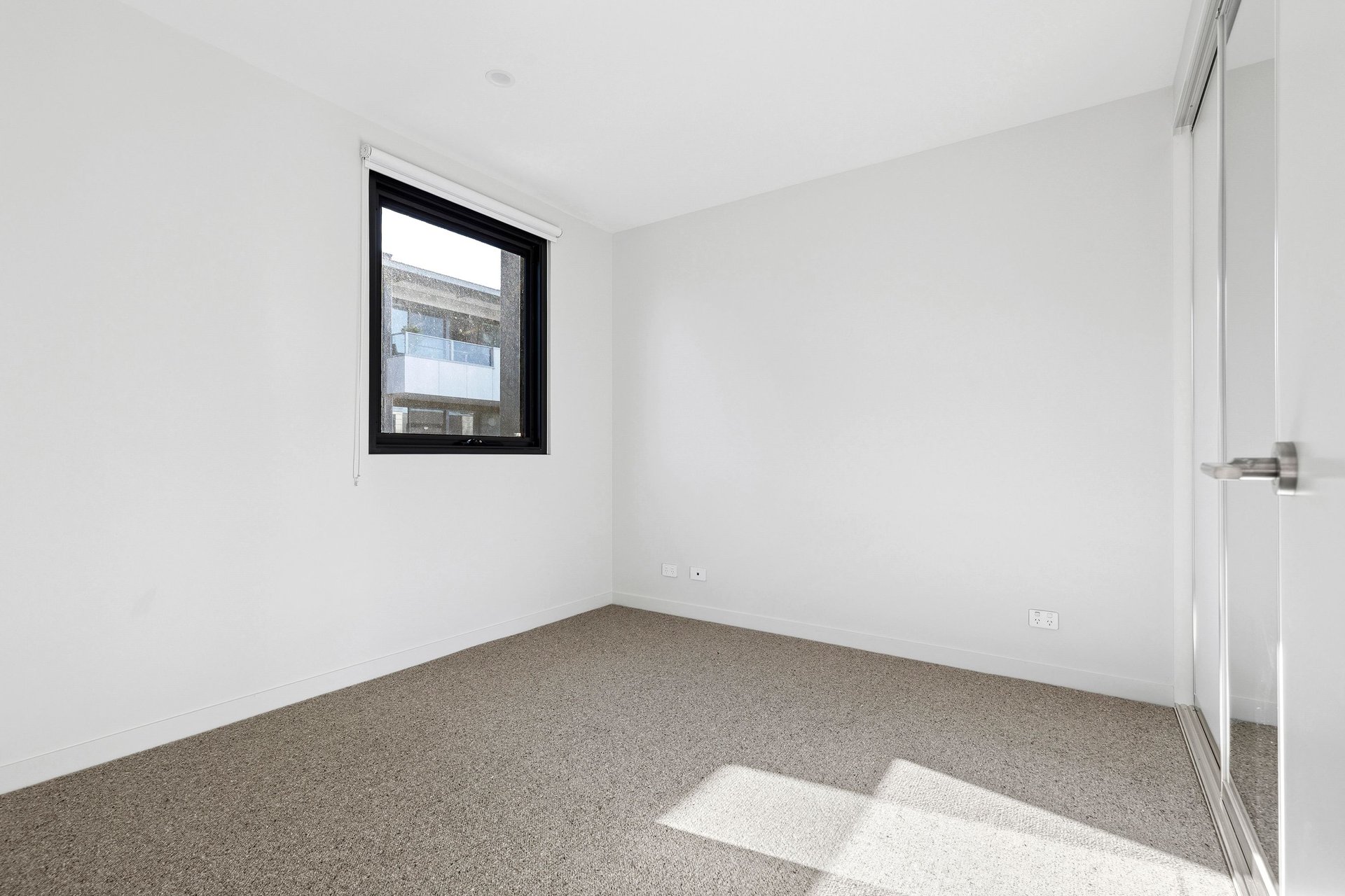 2501/104 Colac Road, Highton image 6