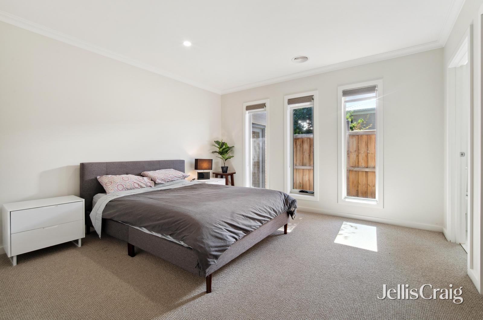 2/504 Bell Street, Redan image 5