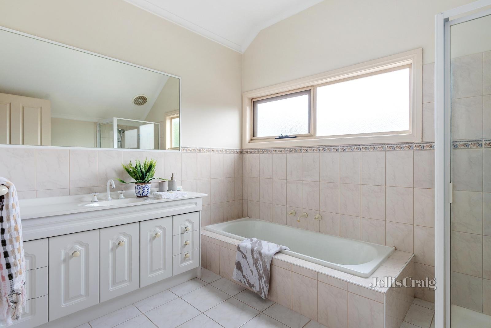 2/506 High Street Road, Mount Waverley image 8