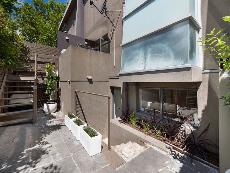 2/509 St Kilda Street, Elwood image 7