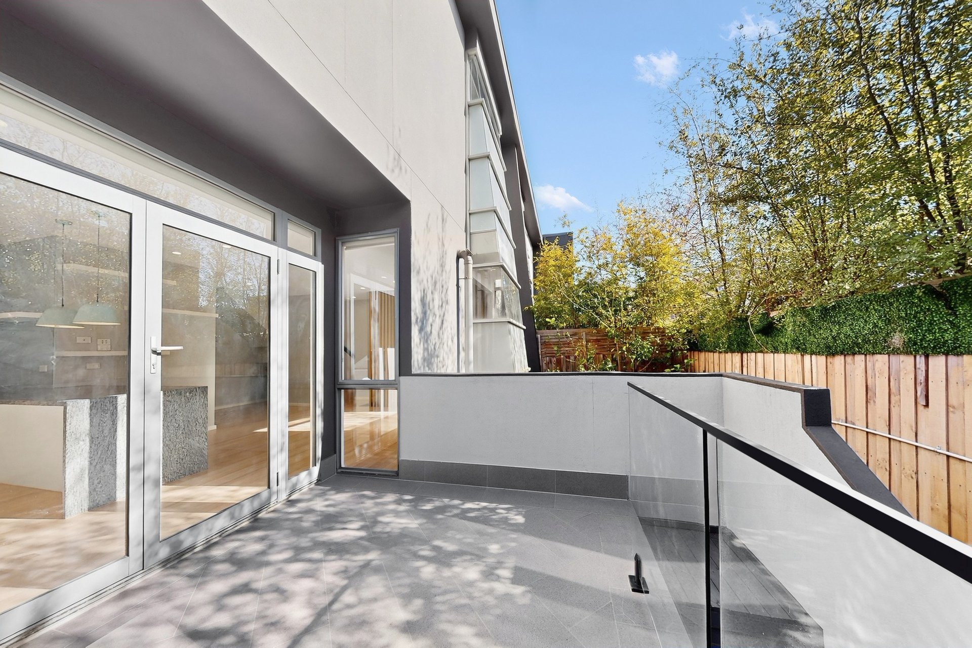 2/509 St Kilda Street, Elwood image 5