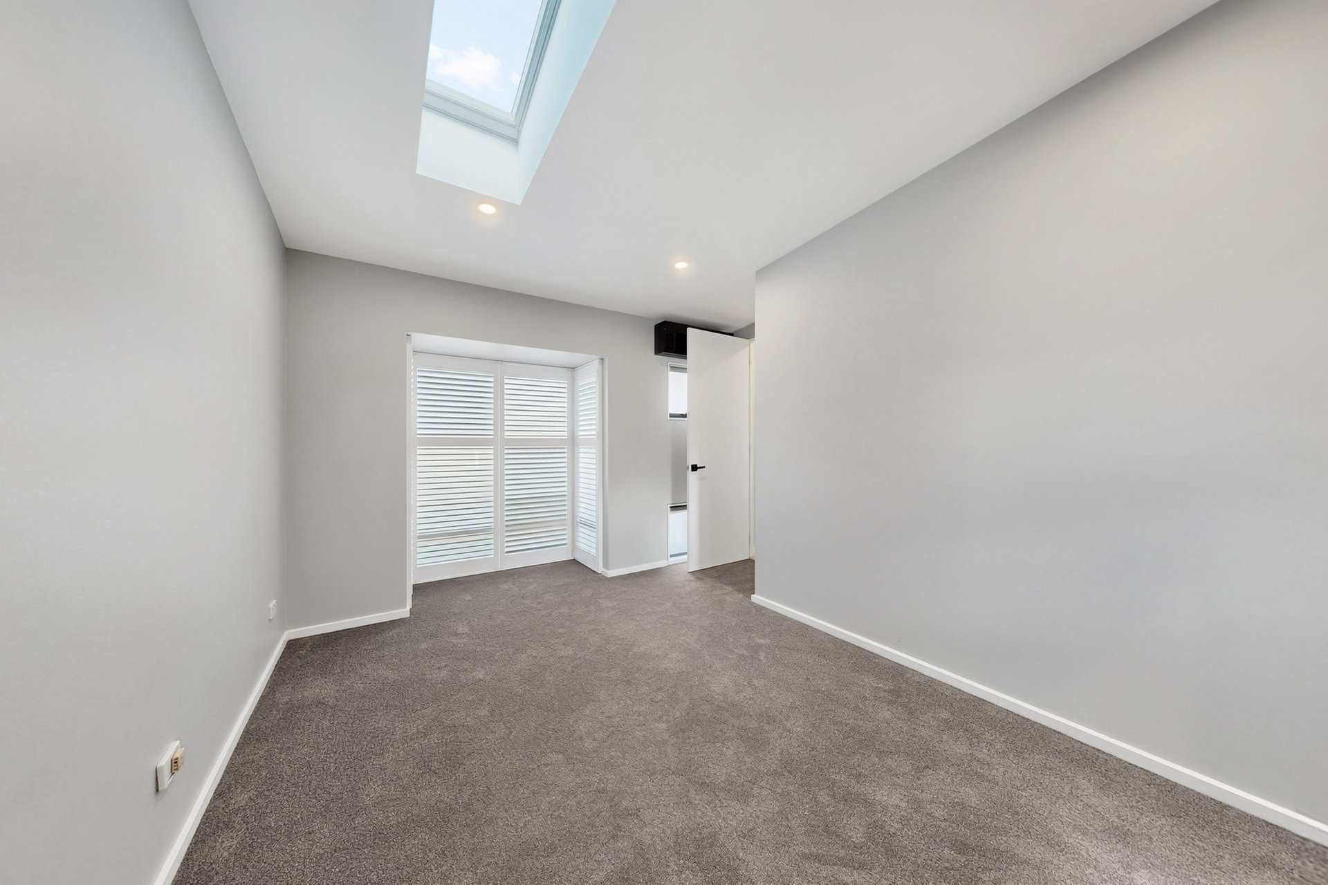 2/509 St Kilda Street, Elwood image 10