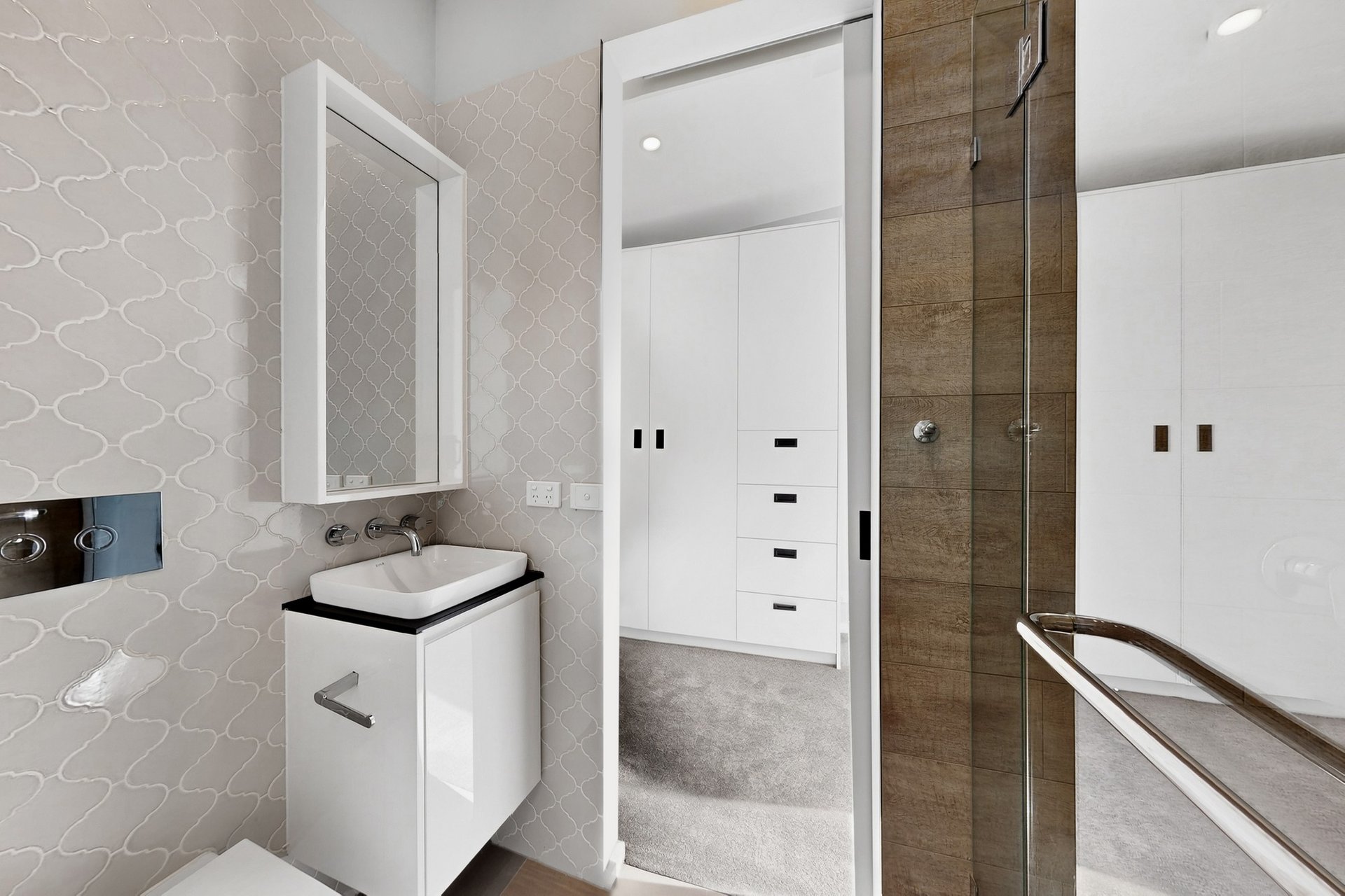 2/509 St Kilda Street, Elwood image 13